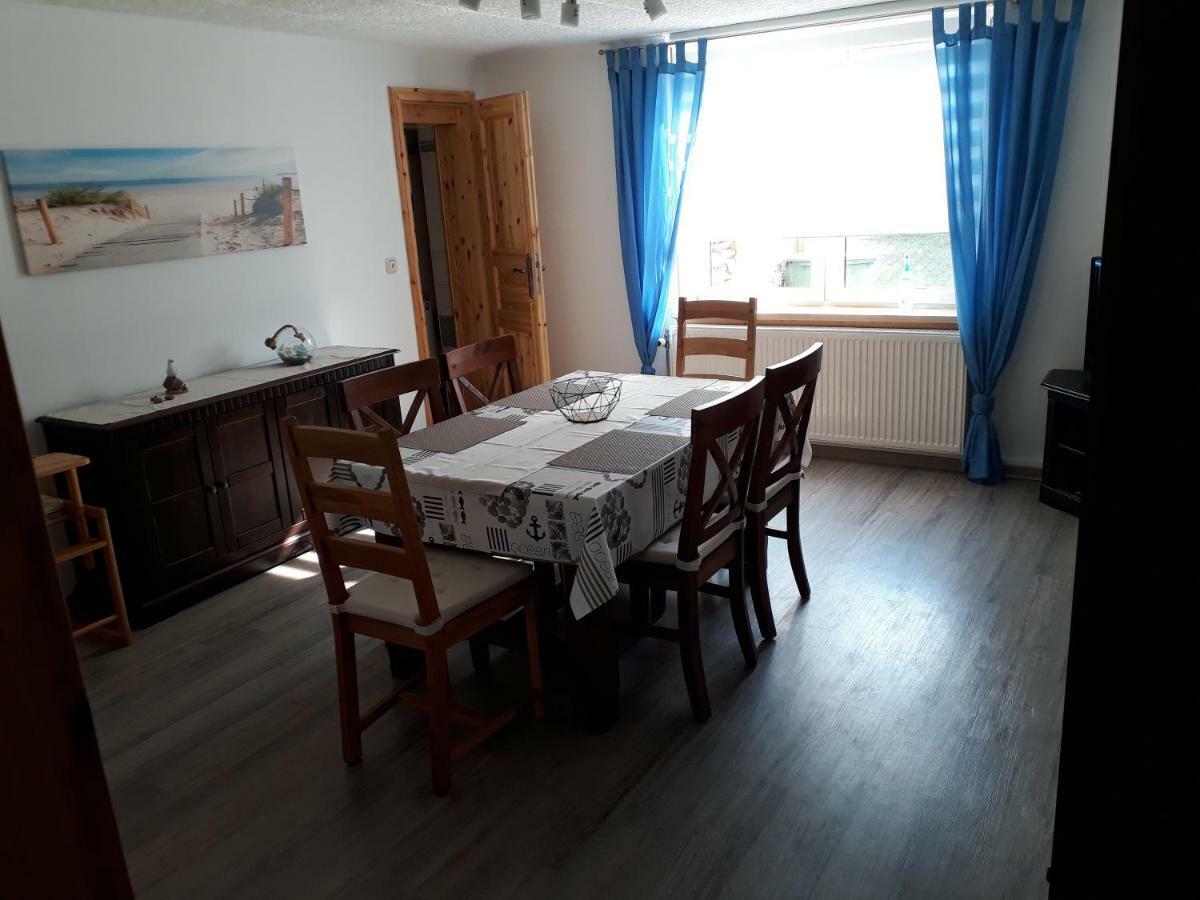 Gittis Ferienhaus Villa Garz  Luaran gambar